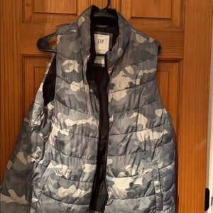 GAP ColdControl Camo Puffer Vest
